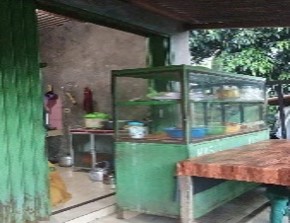 WARUNG NASI UDUK SUANAH/WARUNG NASI UDUK