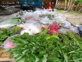 SURADI/PEDAGANG SAYURAN